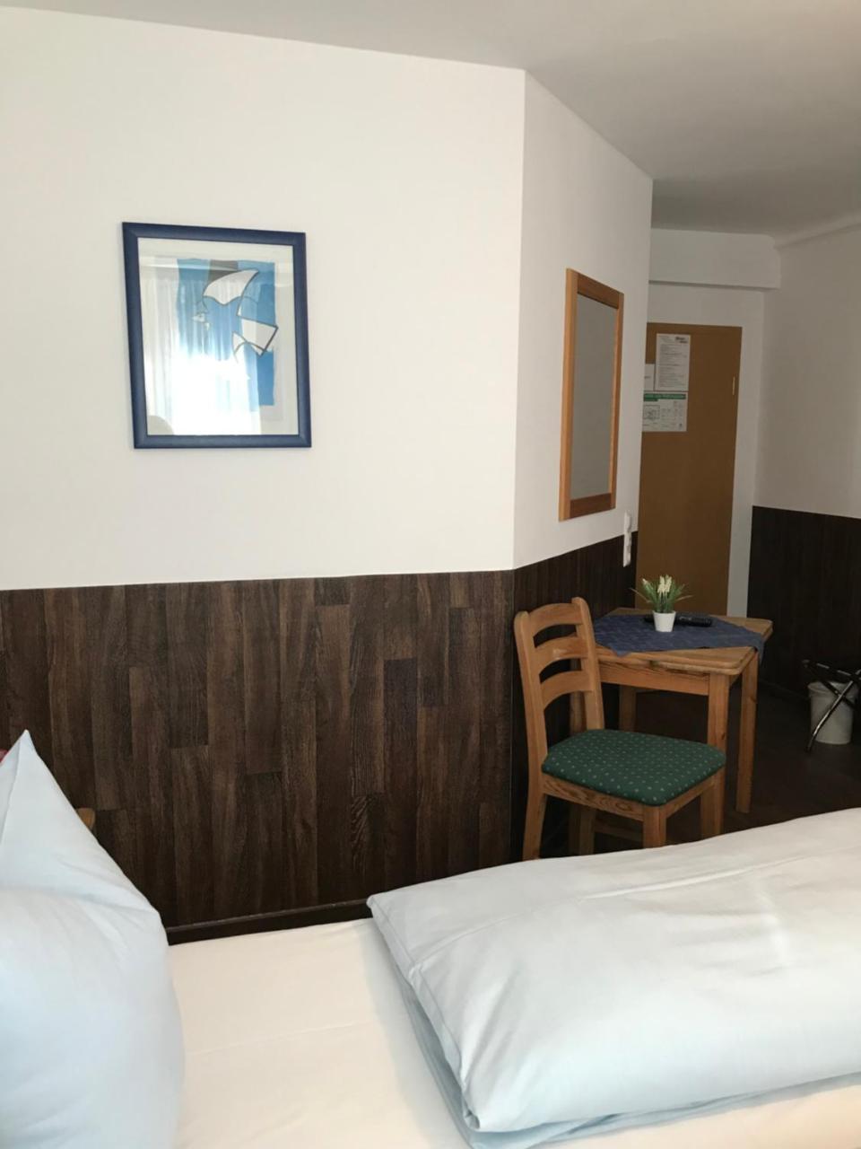 Guntia Hotel 2*